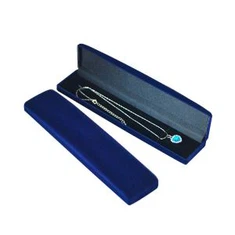 ଲମ୍ବା ଅଳଙ୍କାର ବାକ୍ସ ଗା dark ନୀଳ ରଙ୍ଗ ଭେଲଭେଟ ହାର ଏବଂ ବ୍ରେସଲେଟ୍ ପ୍ୟାକେଜ୍ |